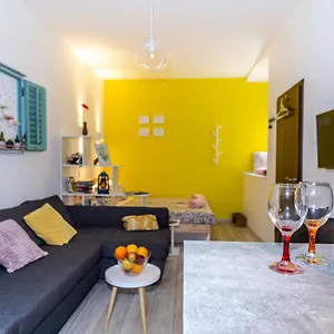  Apartman Studio Apartman Baronessa Adriana