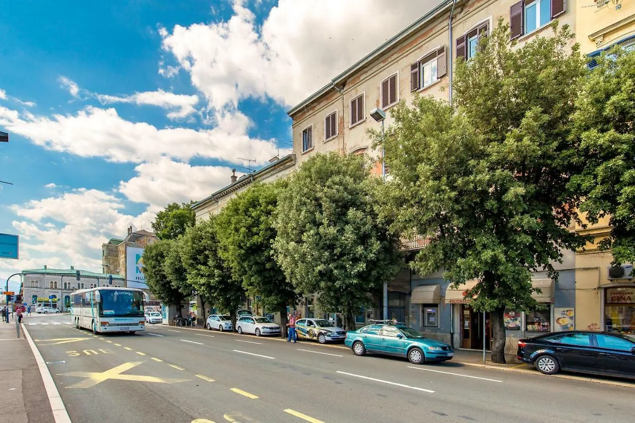 Apartments Carpathia Rijeka